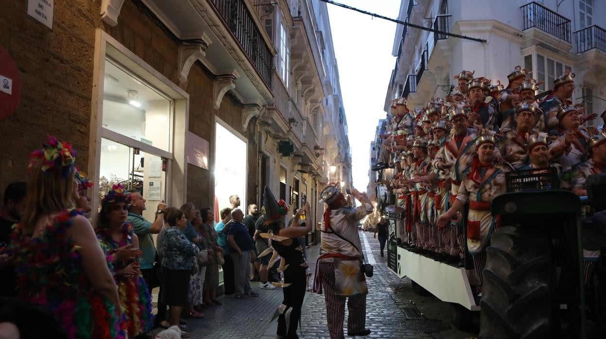 Todos los actos de este lunes de Carnaval