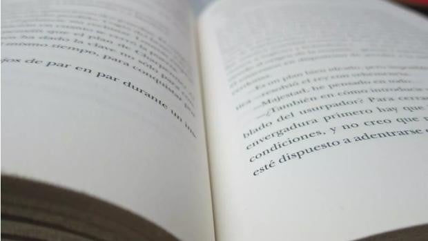 Jorge Villalobos gana la XXXVI edición del Premio Unicaja de Poesía