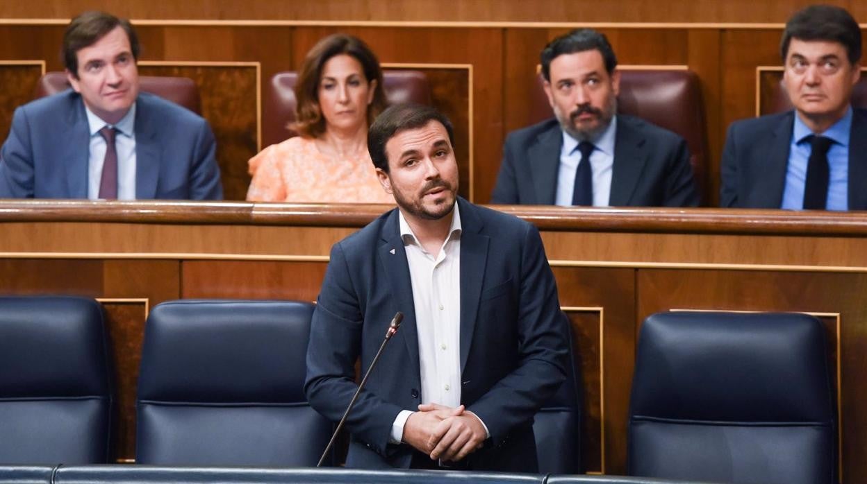 Garzón reconoce «diferencias» en el Gobierno sobre elevar la presencia militar de EEUU en Rota