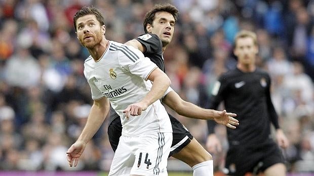 La Real Sociedad, 37 años después en el Bernabéu por Navidad