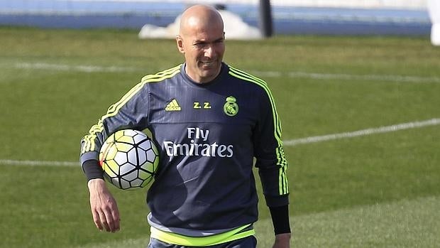 Objetivo Zidane: superar bien las batallas del Sevilla y el clásico