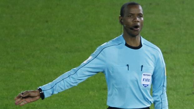 La enrevesada excusa del árbitro para no expulsar a Ramos