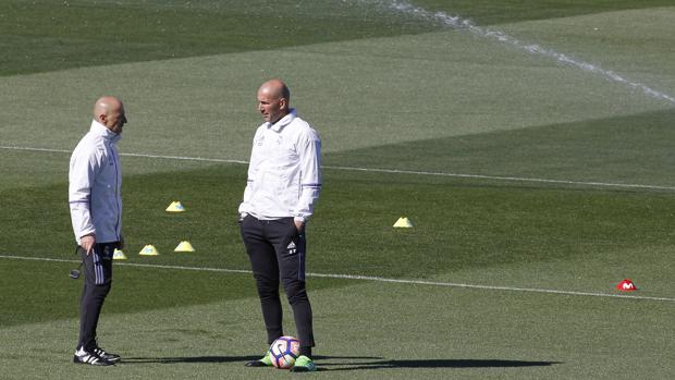 Zidane, a Luis Enrique: «El Real Madrid es muy grande y muy serio»