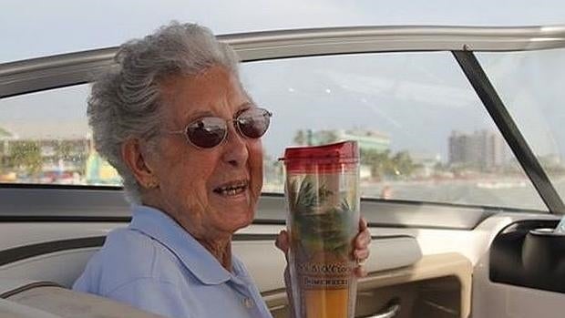 La abuela de 90 años que dejó la quimioterapia para hacer el viaje de su vida