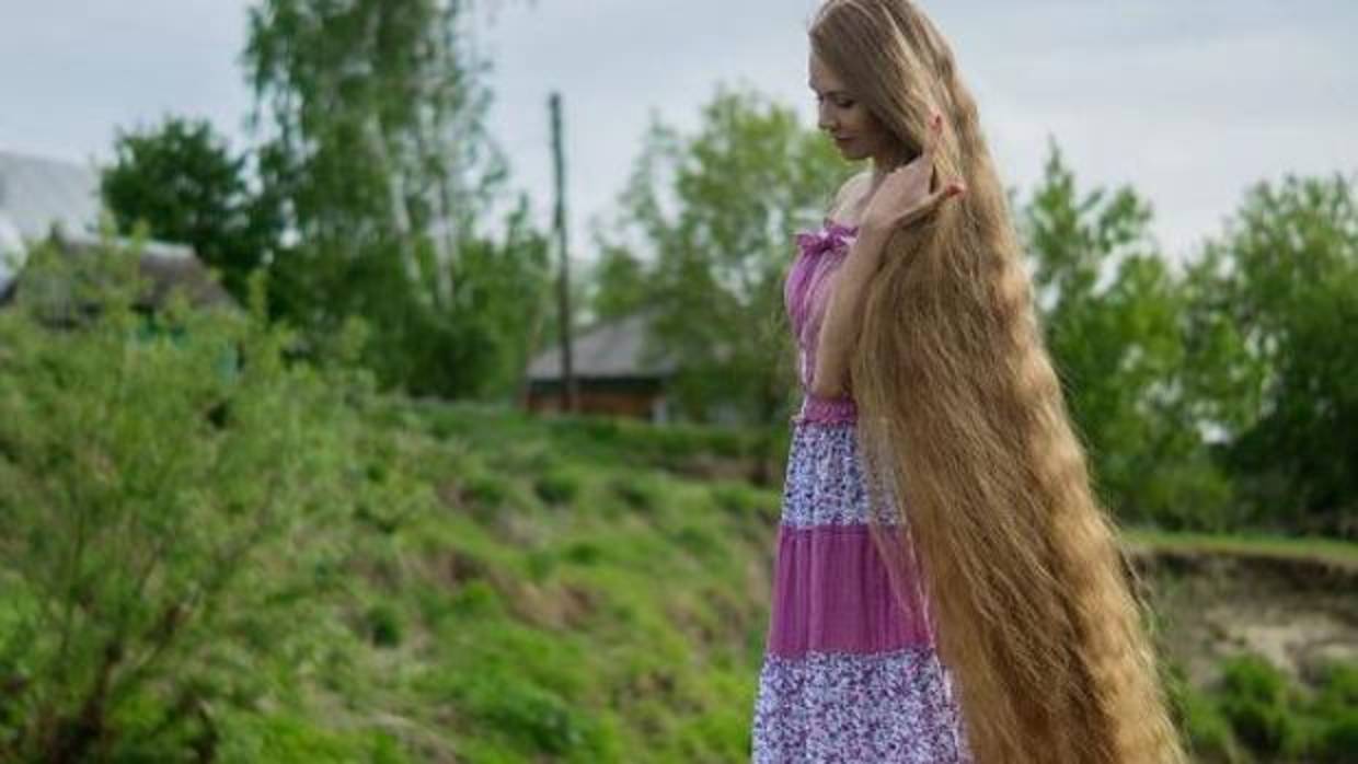 El pelo de Dashik Gubanomide un metro y medio