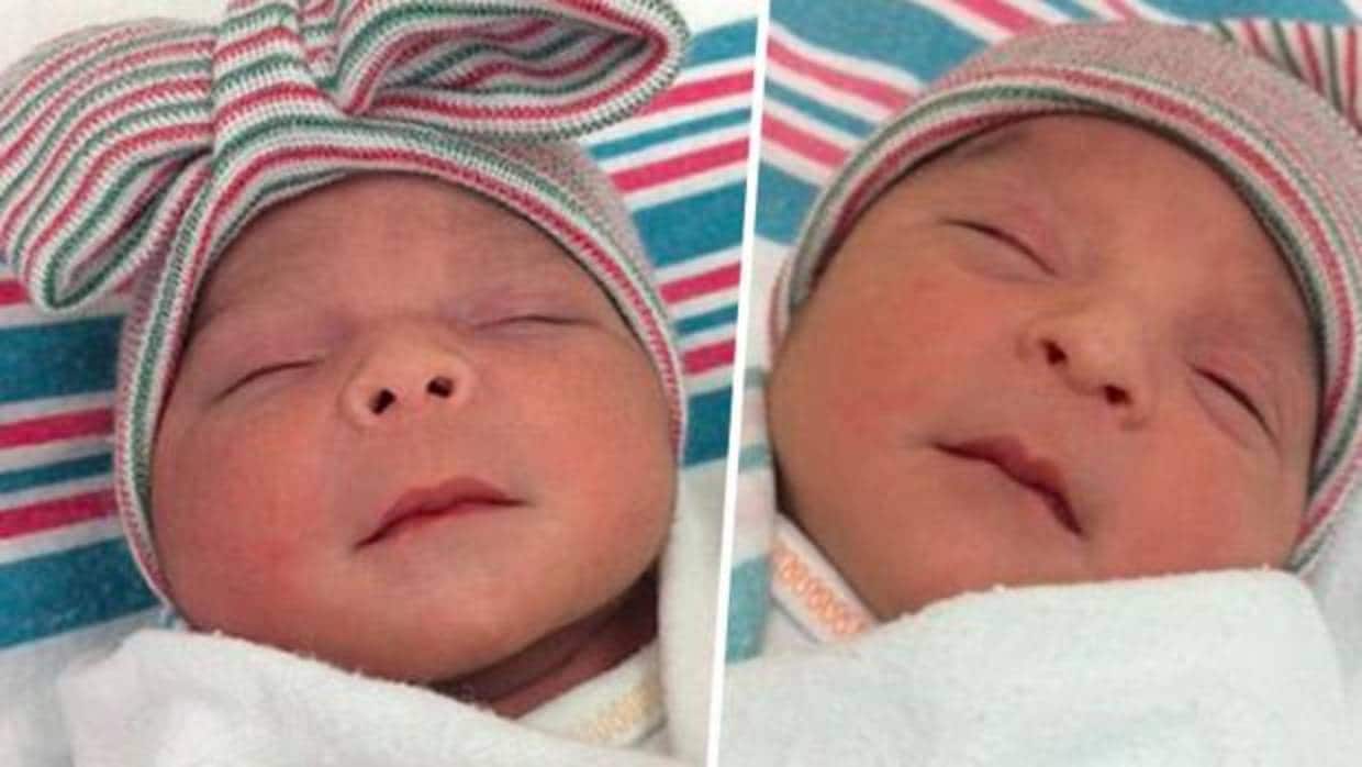 Los mellizos que nacieron en años diferentes después de que su parto se adelantase