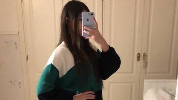 El efecto óptico que ha hecho «famosa por un día» a una joven de Granada