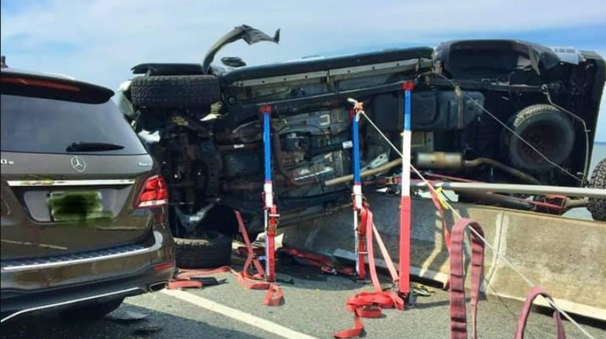 Uno de los coches siniestrados