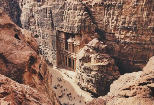 La solemnidad de Petra es uno de los grandes atractivos de Jordania.