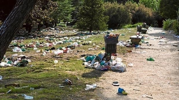 Los jóvenes que consumen alcohol en ‘atracones’ tienen mayor riesgo de hipertensión