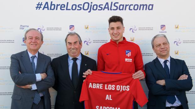 PharmaMar y la Fundación Atlético de Madrid lanzan la campaña #AbreLosOjosAlSarcoma