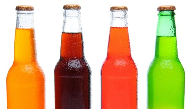 Relacionan el consumo de bebidas azucaradas con un empeoramiento de la esclerosis múltiple