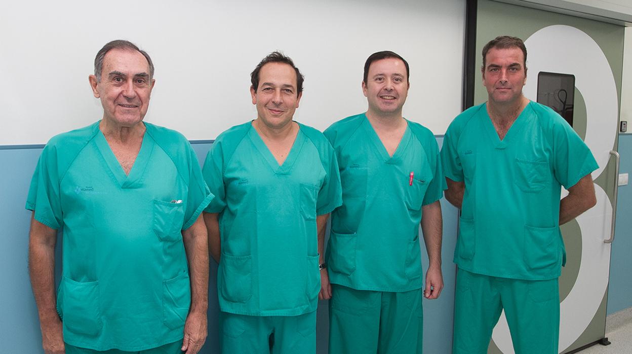 Equipo de la Unidad de Urología del hospital Viamed Santa Ángela de la Cruz