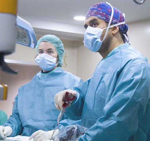 Endoscopia avanzada de columna mínimamente invasiva: solución con incisiones de menos de tres milímetros