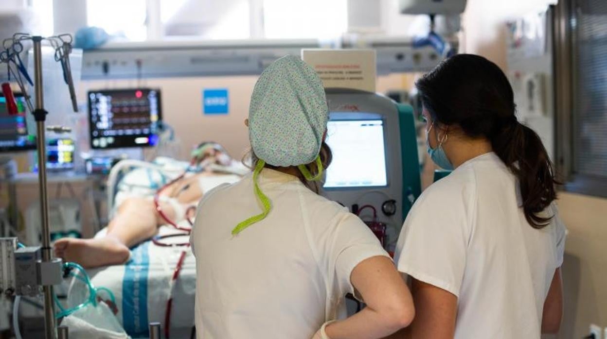 Algunos pacientes tienen síntomas persistentes de Covid hasta un año después