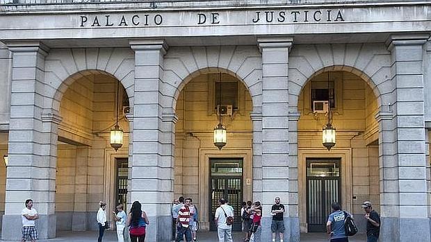 El juicio arrancaba este lunes en la Sección Cuarta de la Audiencia de Sevilla