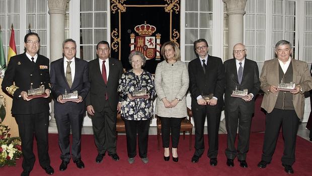 Premio Plaza de España a quienes defienden y difunden los valores de la Constitución