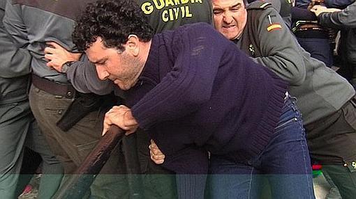 La Guardia Civil tuvo que proteger al autor del último crimen machista en Lebrija.