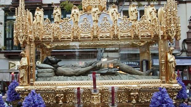 Horarios e itinerarios Sábado Santo Semana Santa Sevilla 2016