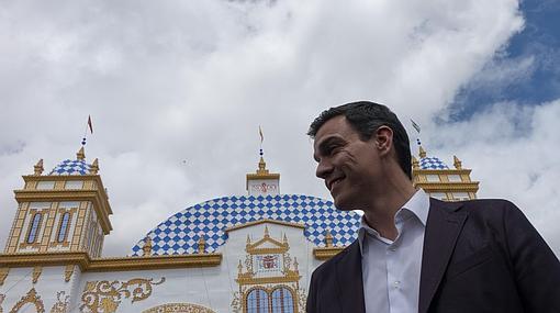 Pedro Sánchez y Susana Díaz: frío encuentro en el albero