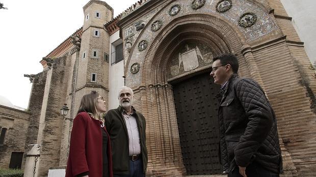 Los tres autores del proyecto «Celosía», en el convento de Santa Paula