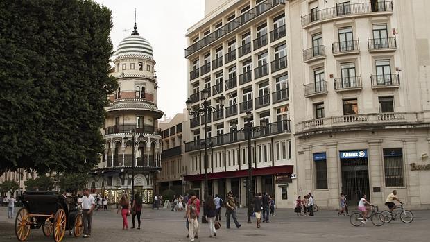 La Junta rechaza reformas en edificios del Centro con más altura de la permitida