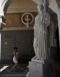 Una estatua de la Casa de Pilatos