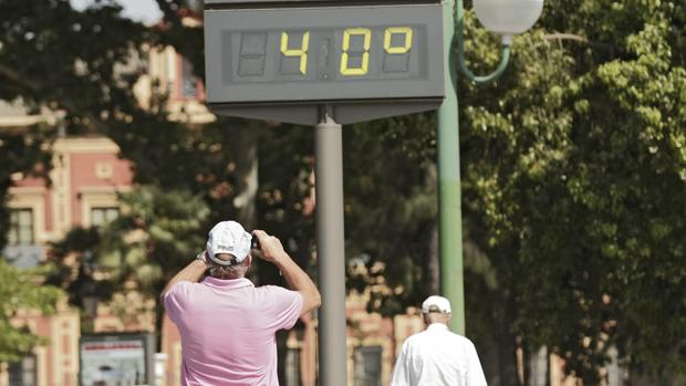 El calor no da una tregua a las provincias de Sevilla