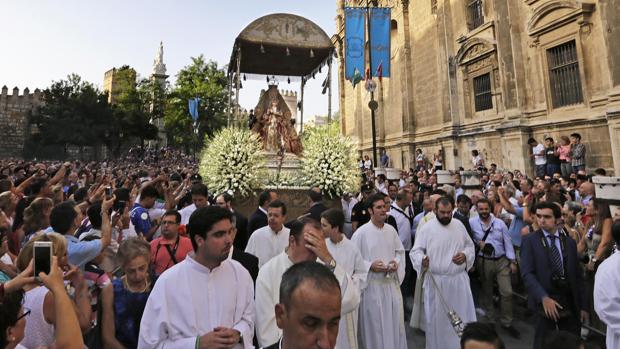 Las mejores imágenes del día de la Virgen de los Reyes