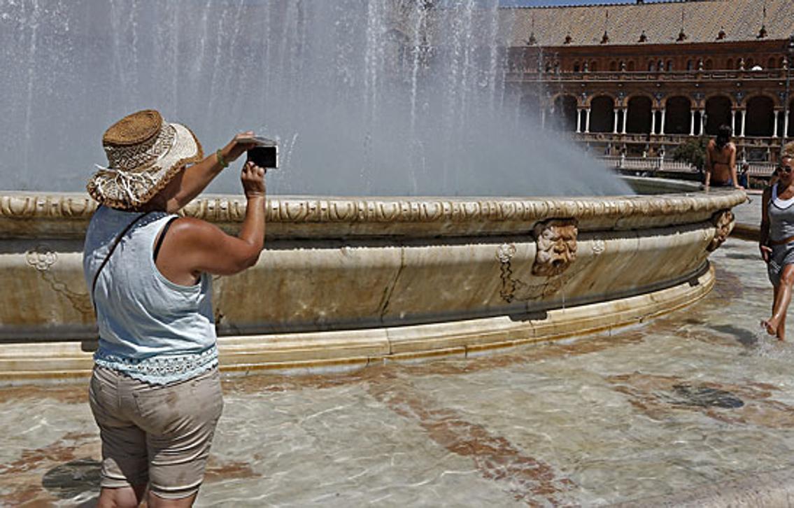 El lunes se podrían alcanzar los 42º, según AEMET