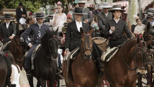 Paseo de cabellos, durante la Feria de Sevilla