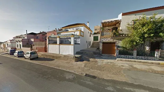 El apuñalamiento de un hombre a su madre tuvo lugar en la calle Mina de Aznalcóllar