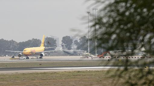 La terminal de San Pablo, vista desde el parque del Tamarguillo