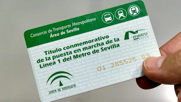 Las tarjetas de metro y bus de Sevilla pueden recargarse gratis por un  fallo de seguridad