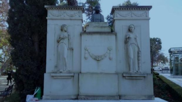 El monumento a Castelar en la Puerta de Jerez