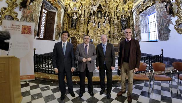 Rus, Ramos, Villalobos y Muñoz, en la Capilla Doméstica de San Luis