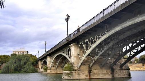 Vista del Puente de Triana