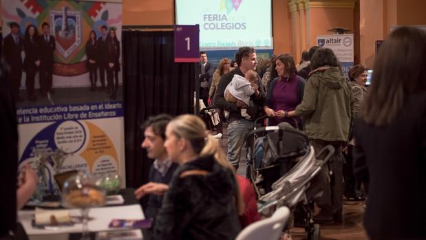 La Feria de los colegios llega a Sevilla para ayudar a los padres sevillanos que buscan colegio