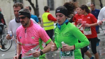 Se prevé lluvia y viento moderado durante el Zúrich Maratón de Sevilla 2017