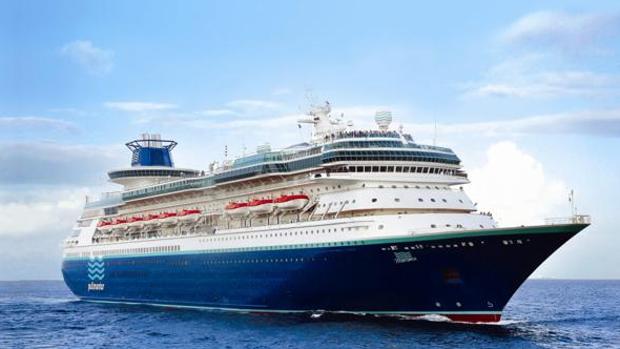 Uno de los cruceros de Pullmantur en ruta