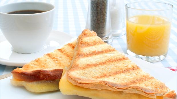 Cuatro bares para desayunar en Sevilla (y empezar el día con buen pie)