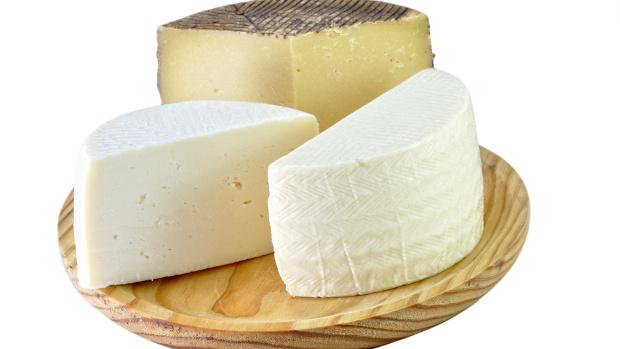 ¿Una tapita de queso? Aquí, cuatro variedades para acompañar cualquier plato