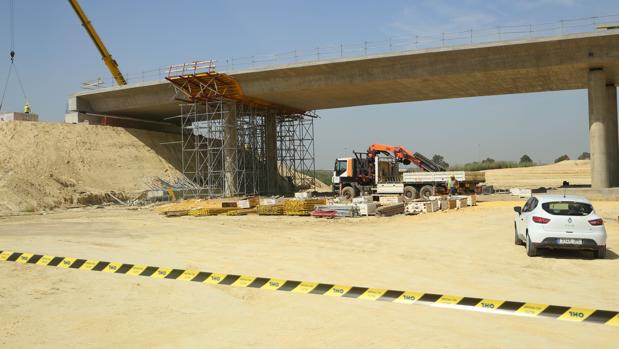 Una imagen de las obras de la SE-40