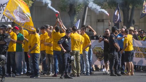 Las cuatro asociaciones participaron en la protesta