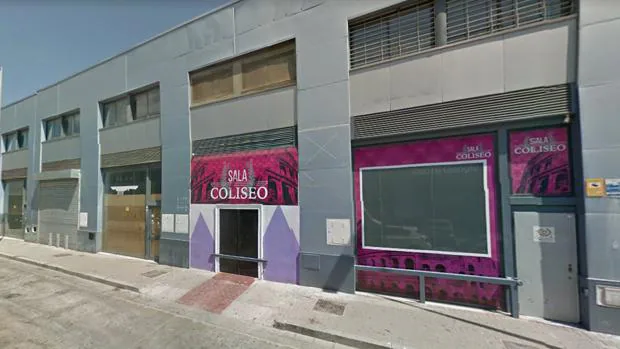 La discoteca precintada está ubicada en la calle Paleontología, en la zona de Torneo Parque Empresarial