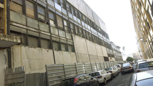 El Ayuntamiento adjudica la seguridad de la comisaría de la Gavidia a la espera de su uso definitivo