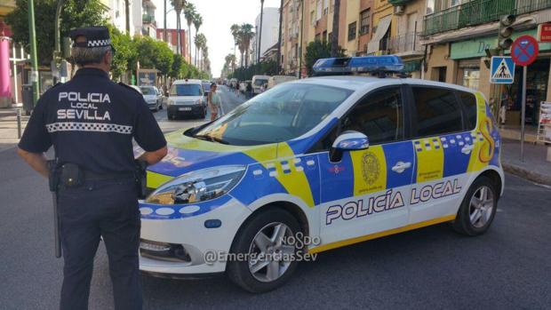 Roba el bolso de un tirón a una sexagenaria con muleta en Torreblanca