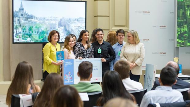 El Instituto Bécquer de Sevilla, finalista del premio de Acción Magistral que entrega la Reina Letizia