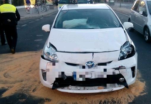 Estado en el que ha quedado el taxi involucrado en el accidente