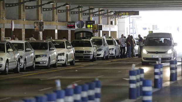 El Gobierno cree que en el aeropuerto de Sevilla hay Policía Nacional suficiente